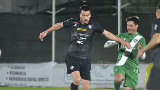 Jairo Díaz se convirtió en héroe, Desamparados aguantó y ahora tiene una vida más