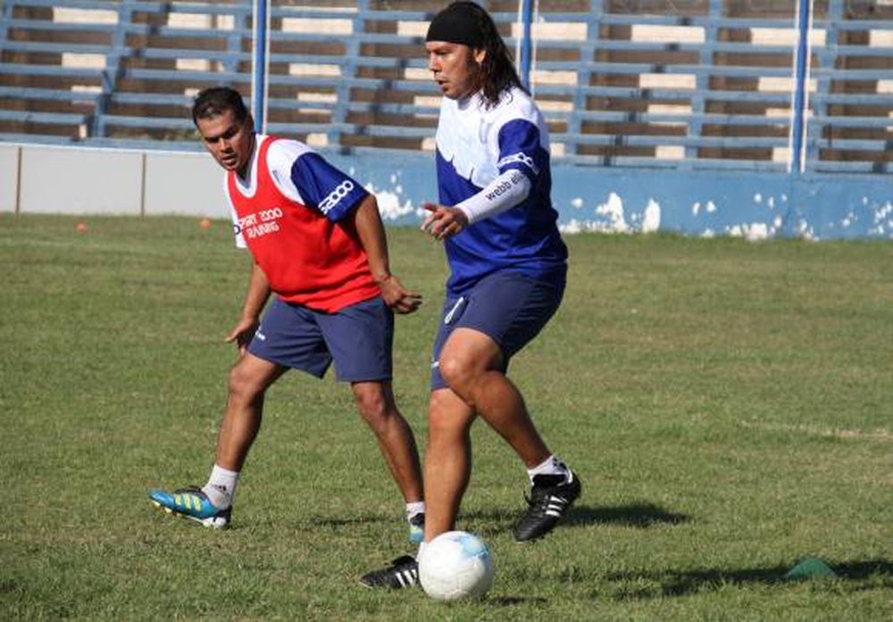 Cabello no  oculta nada