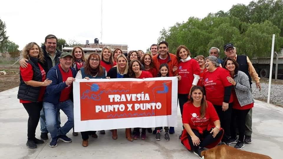 travesia punto por punto, la aventura de un grupo de tejedoras sanjuaninas que combina lanas y solidaridad