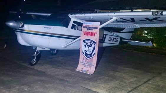 secuestraron una avioneta en salta e investigan si es parte de una red de narcotrafico: hay dos detenidos