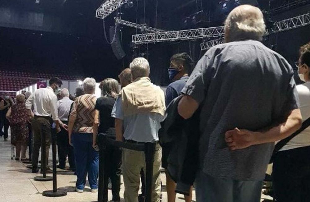 Alimentos que ayudan a adultos mayores a enfrentar el Covid-19