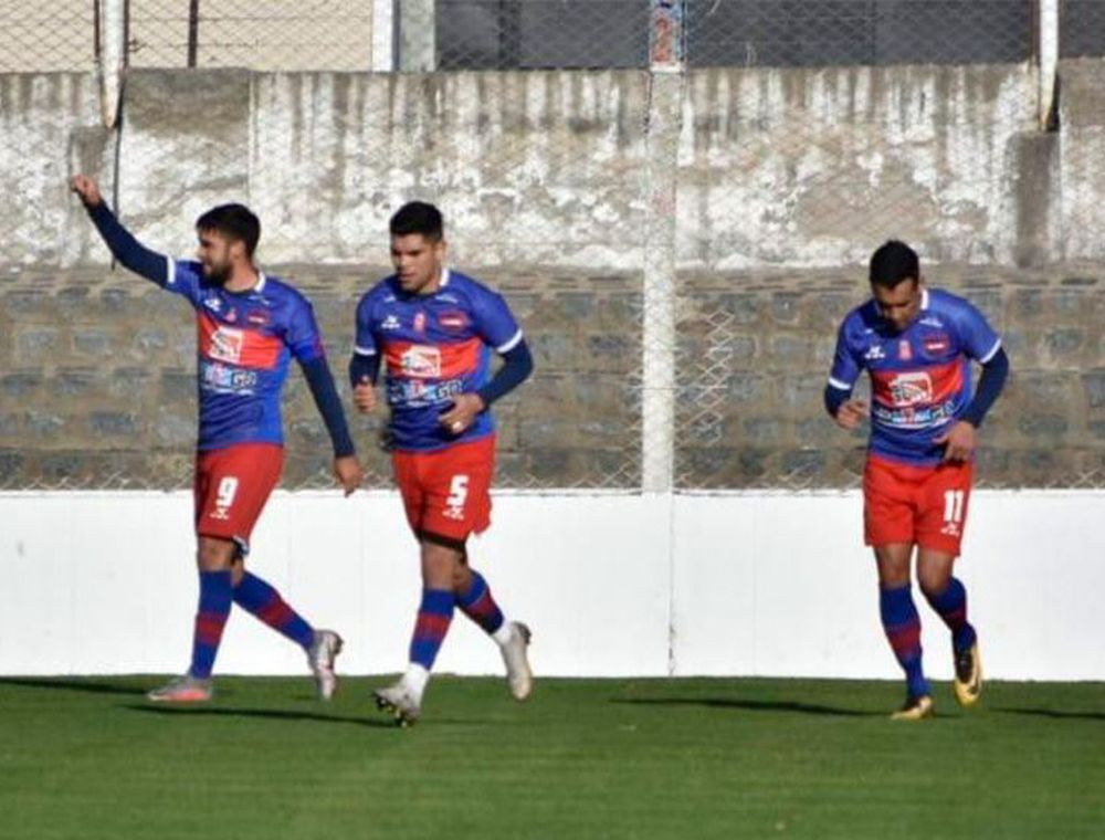 Güemes no afloja nada