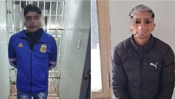 Los dos detenidos tras la gresca en Sportivo Desamparados. Los dos detenidos tras la gresca en Sportivo Desamparados.