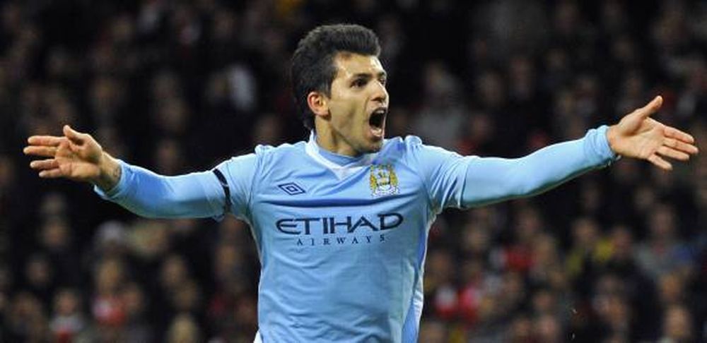 Agüero entró y mojó