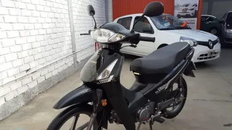 Moto Keller - imagen ilustrativa.-