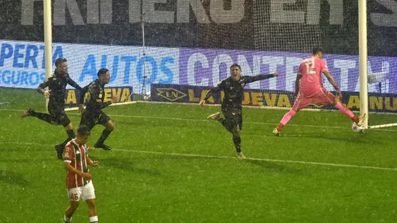 Colón no perdonó el flojo presente de Vélez