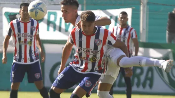 Sportivo y Peñarol no se perdonaron nada