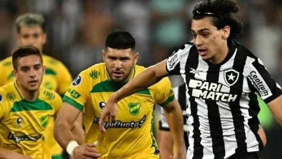 Defensa y Justicia se trajo un gran empate desde Brasil en la ida