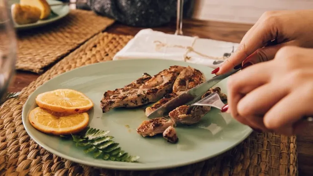 Qué proteína hay que comer después de entrenar para potenciar los resultados en el gimnasio