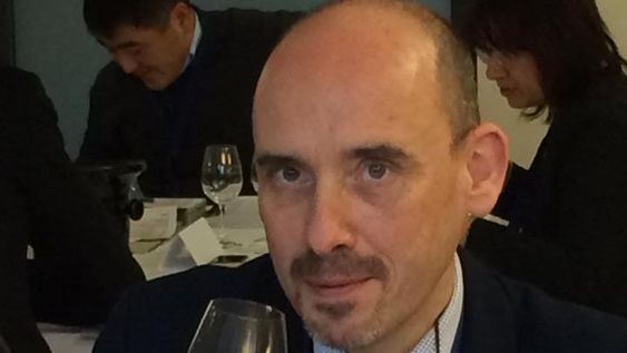 El Director general de la OIV, Yann Juban, llega a San Juan