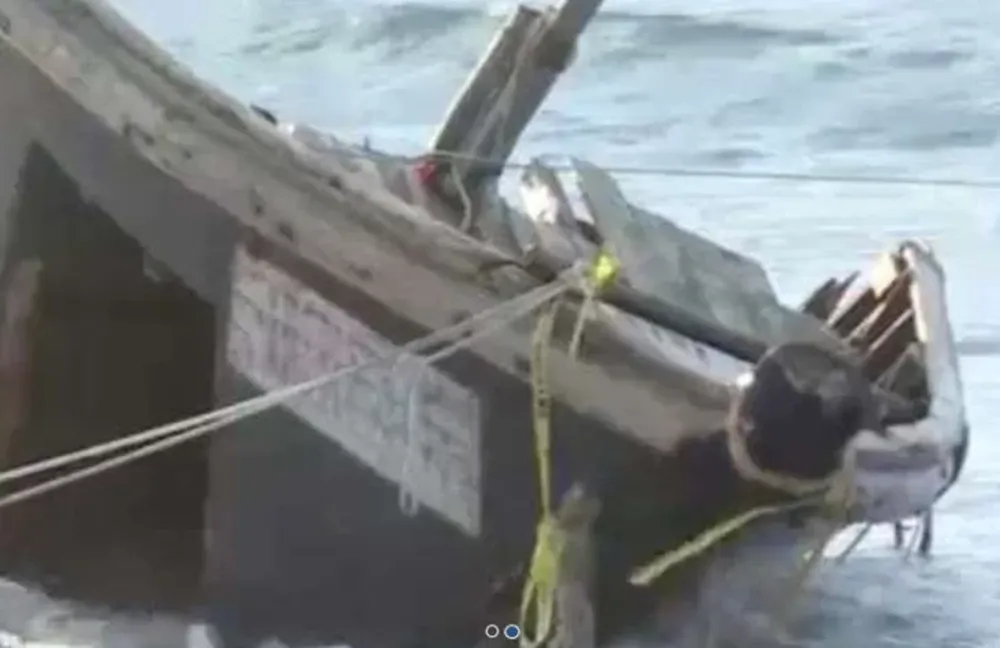 Conmoción: encontraron un “barco fantasma” con cinco cadáveres en su interior