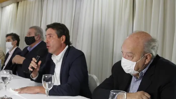 A la división en el PRO entre Cáceres y Martinazzo se suma la de una línea interna