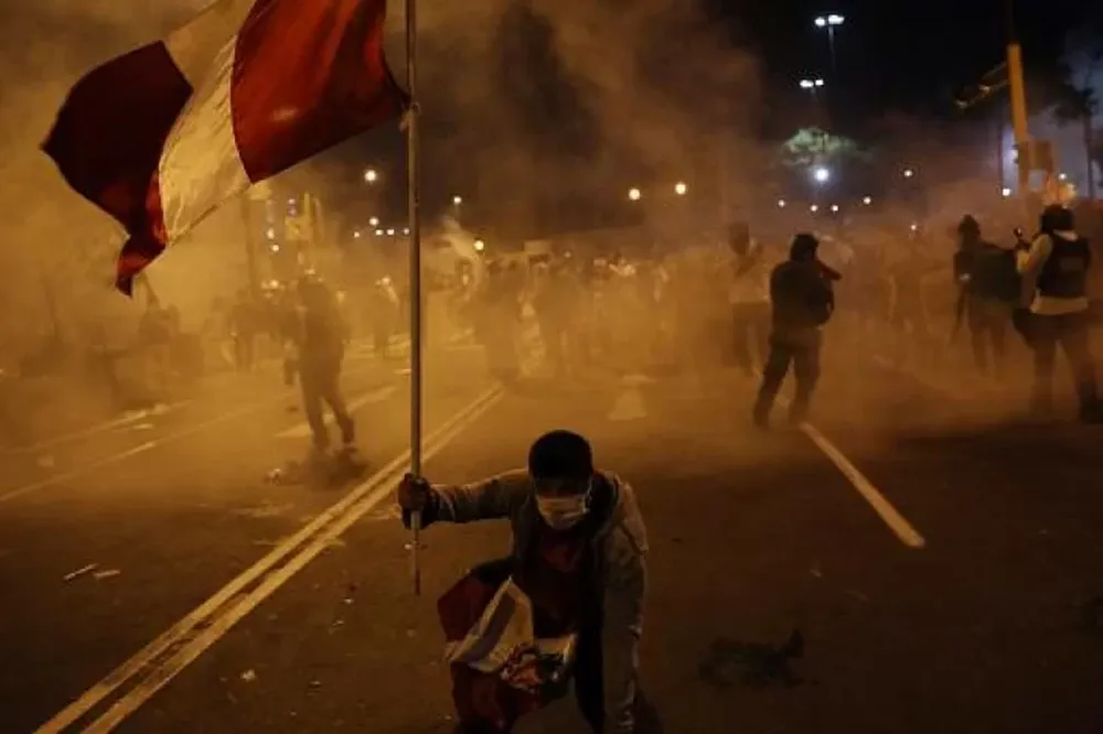 Perú: en 10 minutos se agotaron los 3.000 cupos para probar 2 vacunas contra el Covid-19