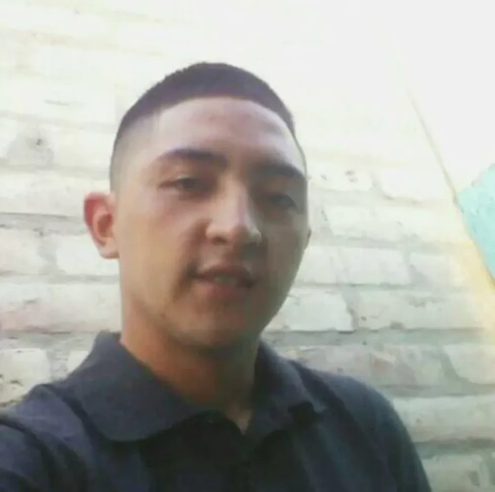 Buscan a un joven de 20 años que no volvió a su hogar