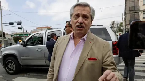 Fernández exhortó a “investigar sin demoras” el espionaje ilegal