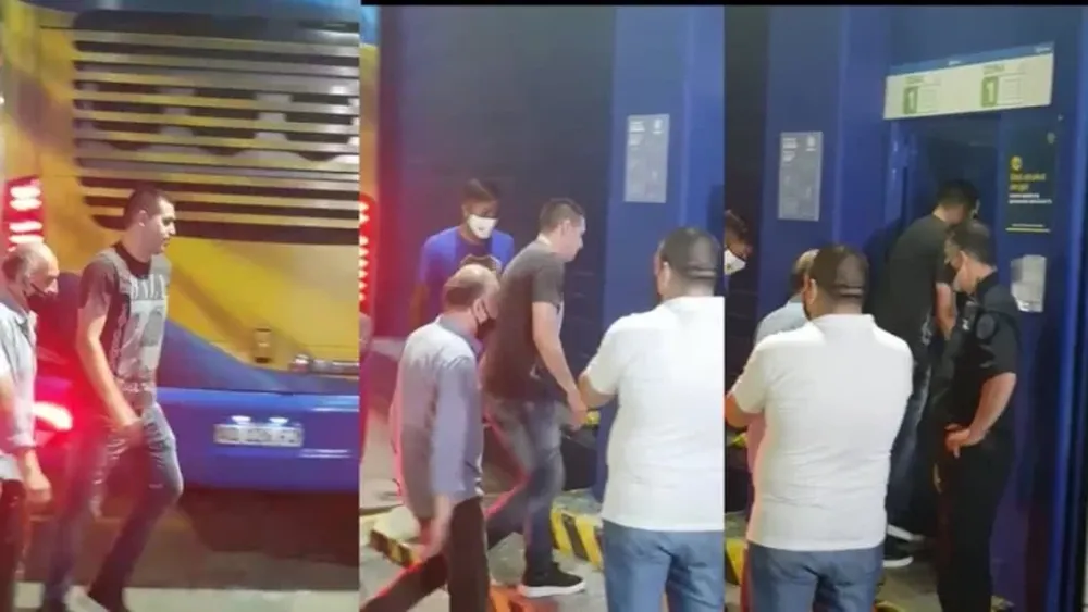 Riquelme hizo bajar a los jugadores del colectivo para tener una reunión: qué les dijo