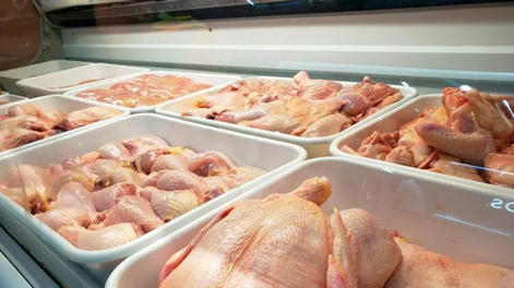 crisis y consumo: por la brecha de precios, la carne aviar aventajo por primera vez a la vacuna