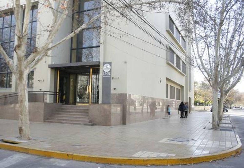 La oferta educativa de la UNSJ, hasta en la calle