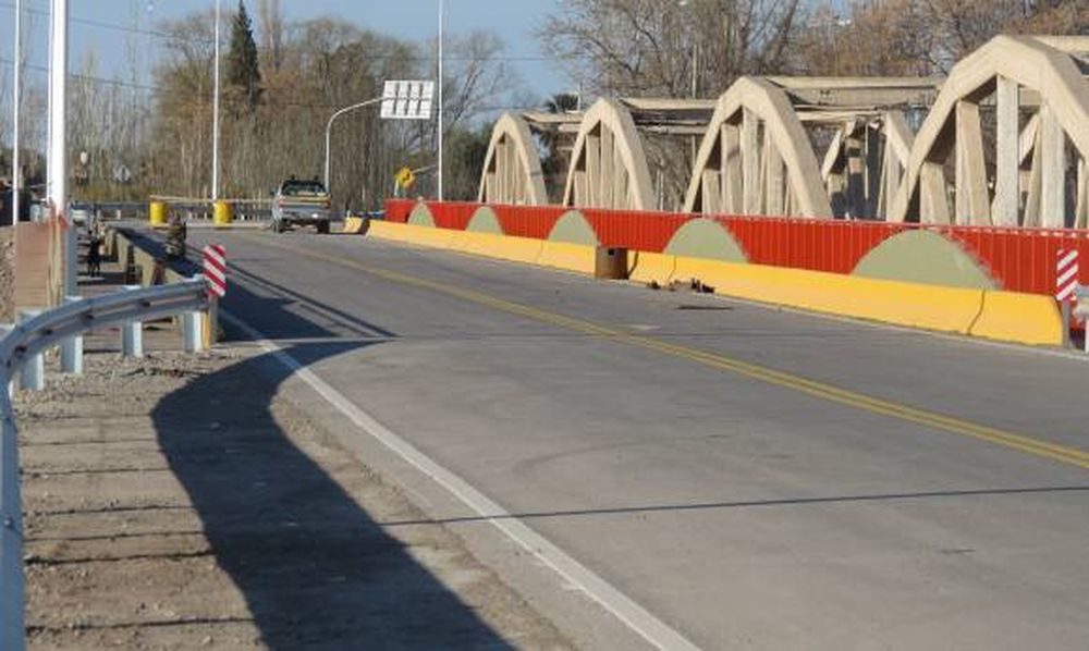 Ya está el noveno puente hecho en la última década