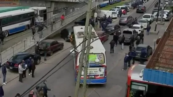 Despiden los restos de Pablo Flores, el chofer asesinado en Virrey del Pino