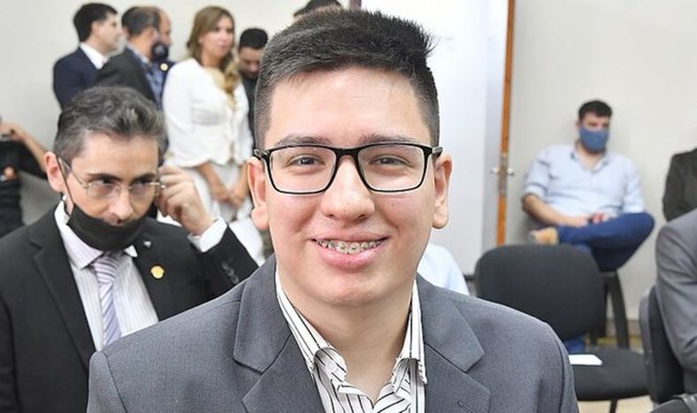 Expulsaron por unanimidad al concejal salteño de LLA acusado de exigirle sexo a una militante a cambio de plata