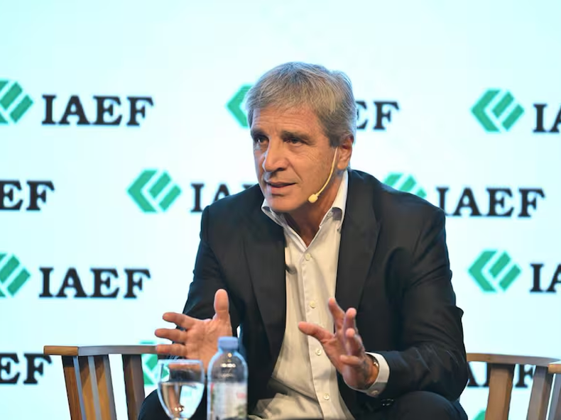 Luis Caputo, ministro de Economía. Luis Caputo, ministro de Economía.