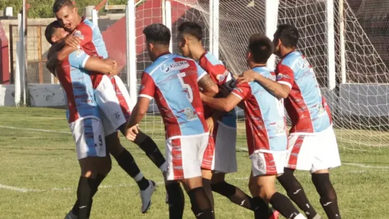 Alianza cambia lo justo