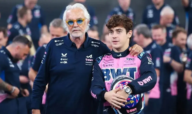 Flavio Briatore y Franco Colapinto.
