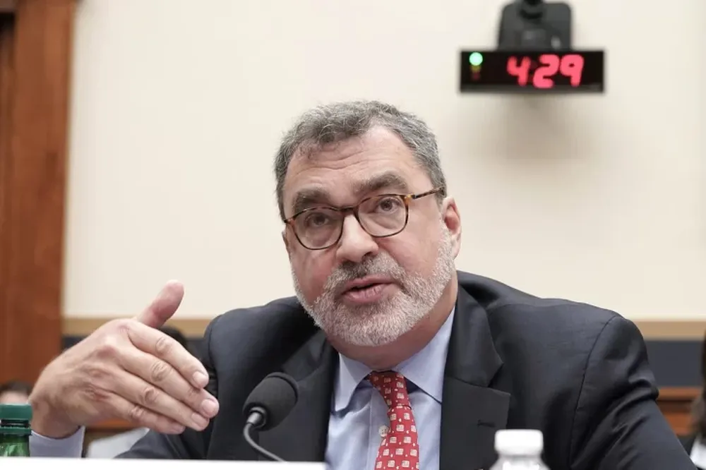 MARK HETFIELD, presidente del grupo de reasentamiento de refugiados HIAS, defendió los acuerdos globales existentes que garantizan que las personas nunca sean objeto de persecución.