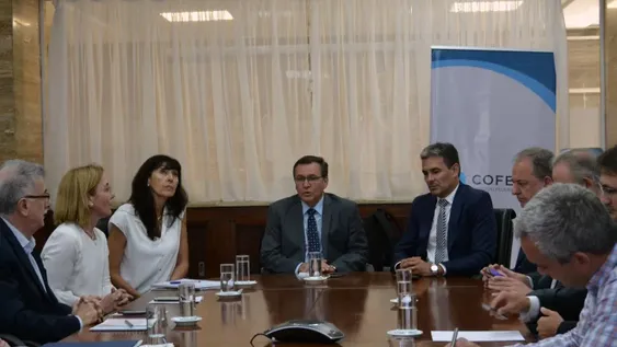 A última hora la Nación propuso bajar las retenciones a la minería