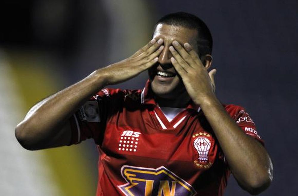 Huracán goleó y sorprendió a todos en Perú