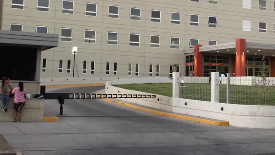 Una pareja discutió y se apuñaló: el hombre y la mujer están en grave estado