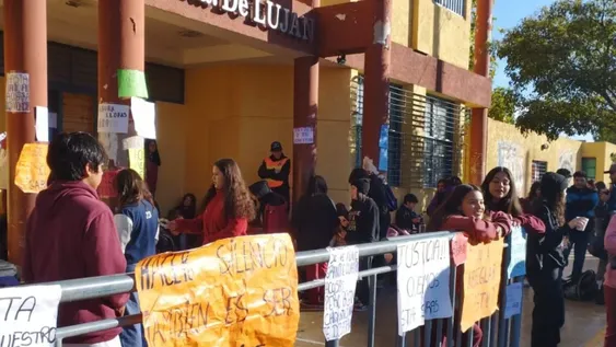 Colegio Luján: docentes se quejan de los alumnos y la causa puede tener un cambio