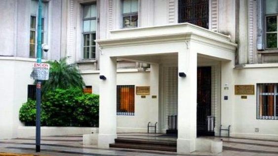 Murió el paciente al que le administraron dióxido de cloro y aumentó la polémica