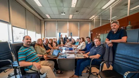 Gobierno y docentes iniciaron la quinta sesión de la cuarta negociación paritaria 2025