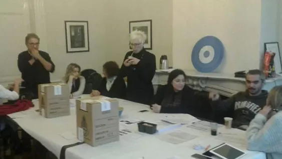 Declararon inconstitucional la votación por correo para argentinos en el exterior