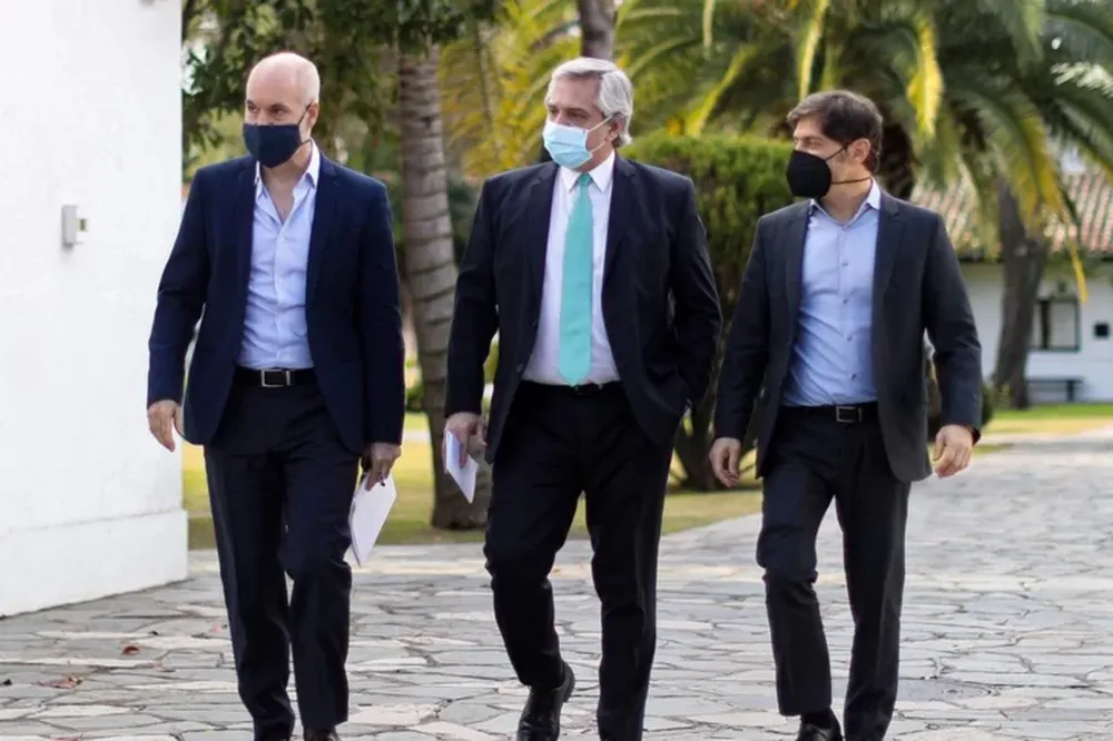 Alberto evalúa endurecer las restricciones pero sin cierre estricto tipo Fase 1