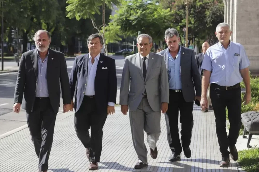 El paro de comercialización “es el comienzo de un paquete de medidas”, dice Mesa de Enlace