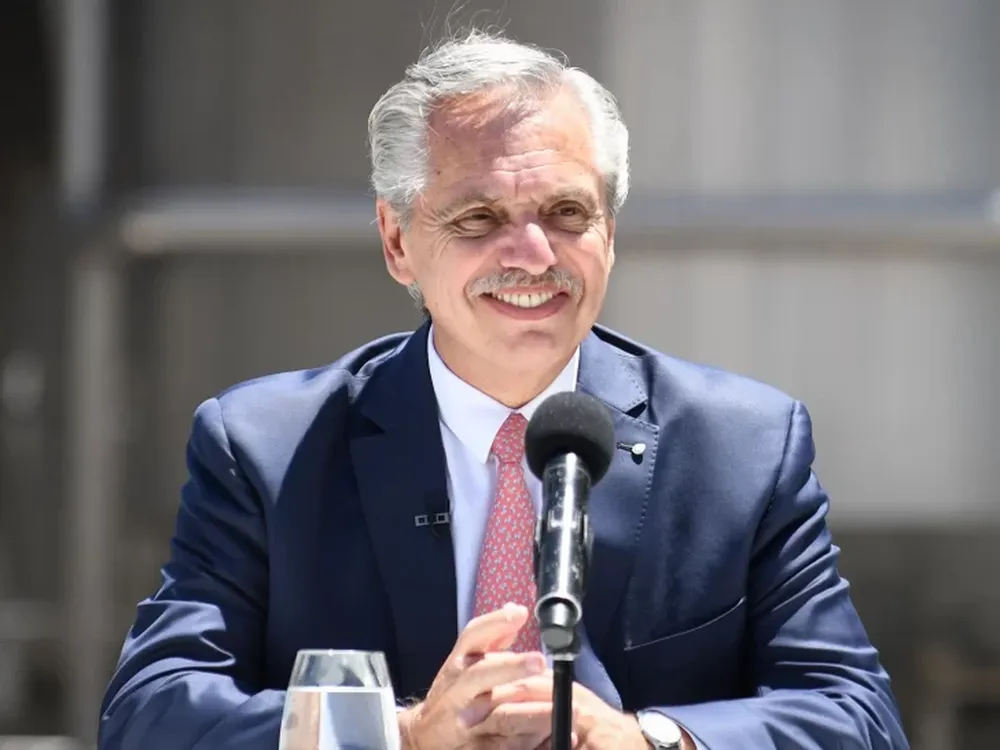 Fernández: “Compararme con el gobierno anterior es como bajarme mucho la vara”