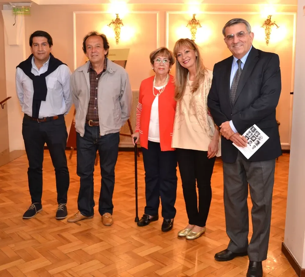 Brindis con el Arte en el Club Social