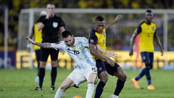 Argentina terminó con un empate caliente ante Ecuador, una brillante clasificación a Qatar 2022