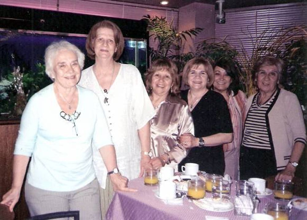 Reunión de ex compañeras