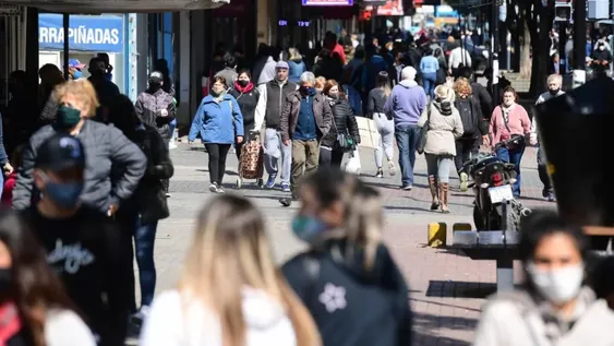 Otras 471 personas murieron y 15.883 fueron reportadas con coronavirus en Argentina