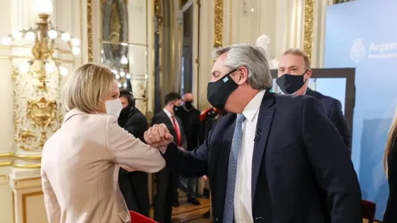 La comisión de juristas de Fernández aconsejó crear un tribunal filtro de la Corte