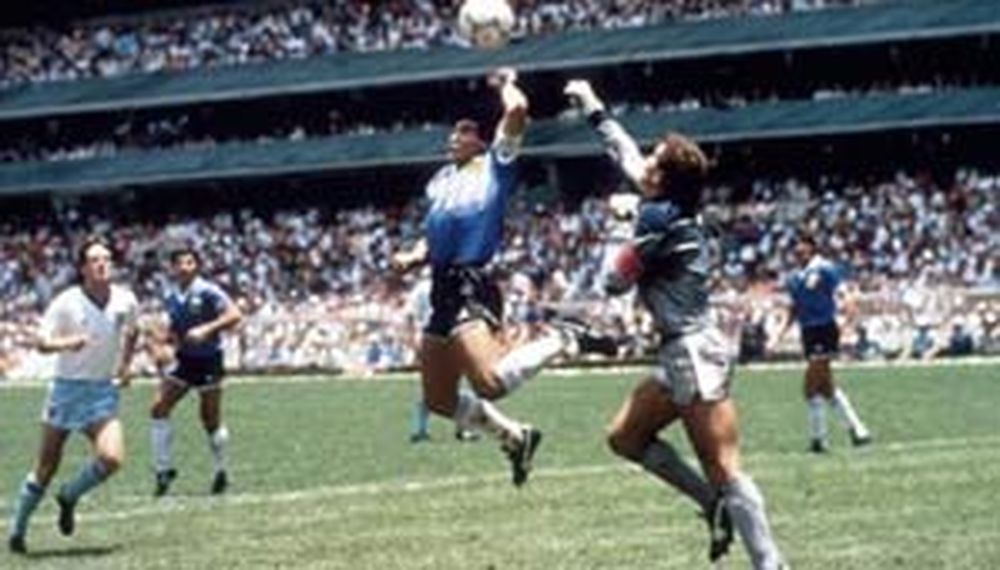 A 30 años de la mano de Dios y del mejor gol de la historia
