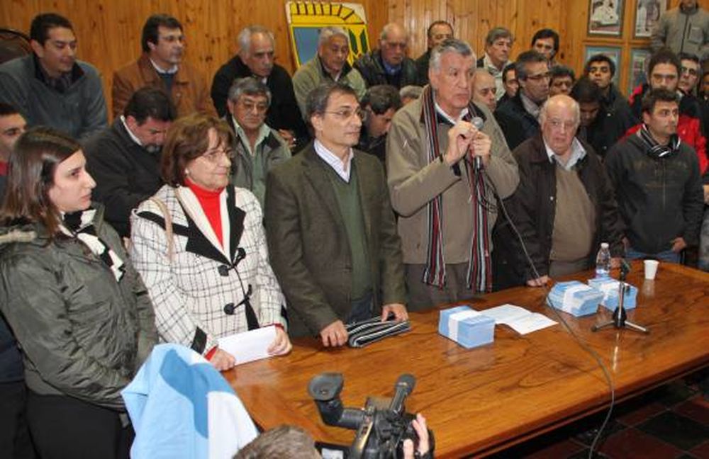 A la distancia, Cristina inaugurará 86 viviendas