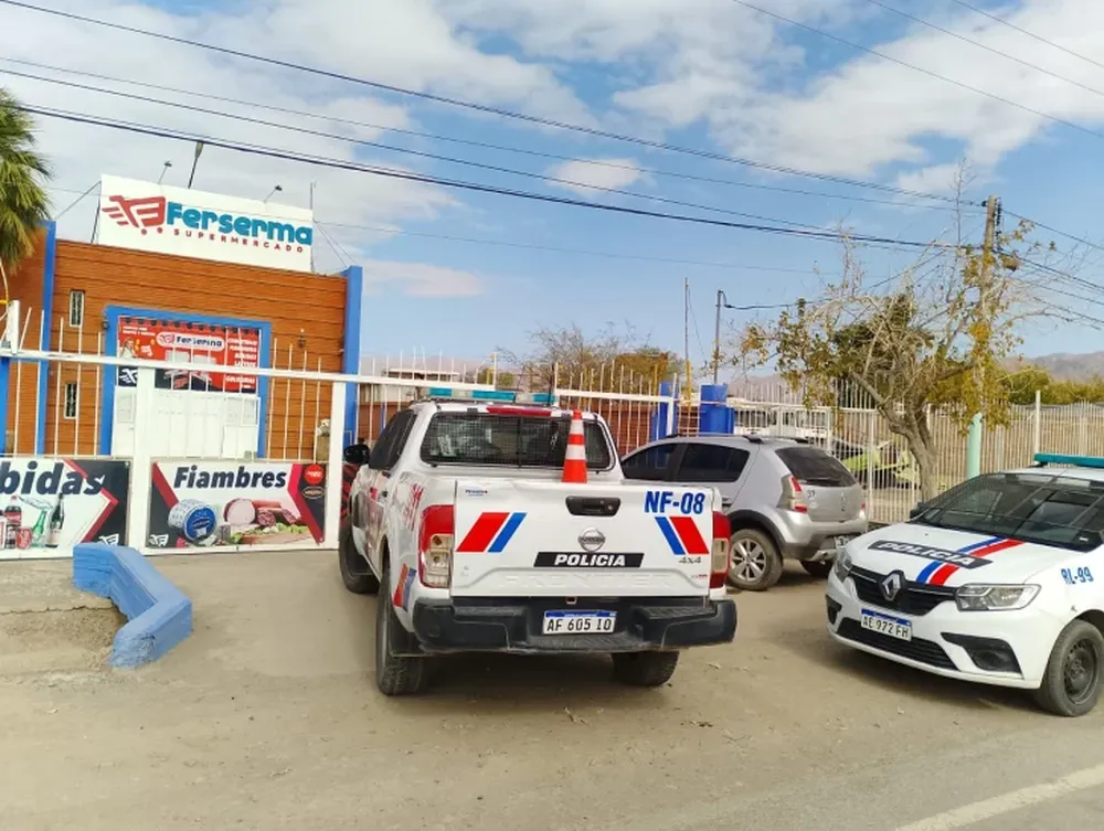 Cayó el “Chuky”, un peligroso delincuente que ingresó a robar a un supermercado en La Bebida
