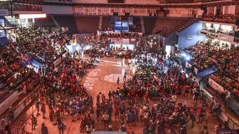 Con disfraces, color y diversión, el Mundialito de Bancaria tuvo su fiesta sin patines en el Cantoni