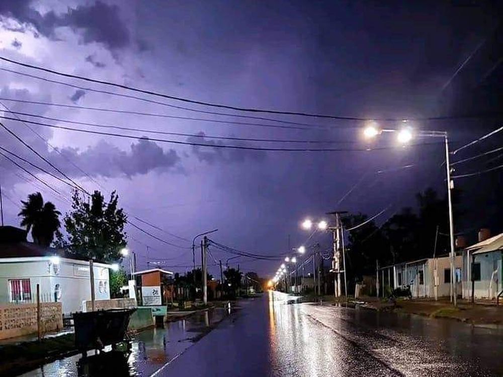 Calor y alerta por fuertes tormentas para la noche