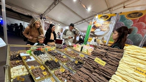 La Feria Internacional de Artesanías también ofrece&nbsp; cosas ricas a los visitantes, desde chocolates a shawarma